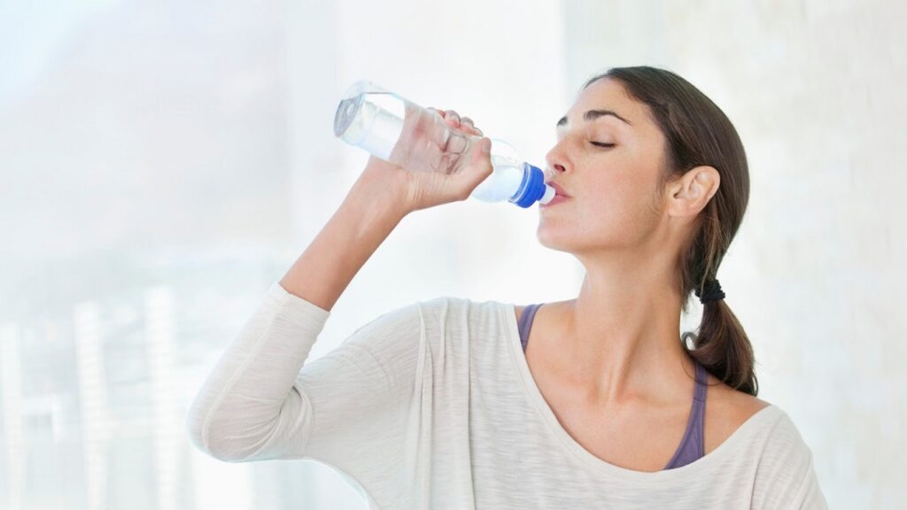 نوشیدن زیاد آب برای افراد دیابتی